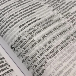 Biblia Sagrada para Presente (Preto) - Revista e Corrigida